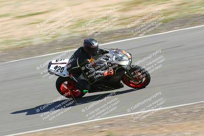 media/Feb-05-2023-Classic Track Day (Sun) [[c35aca4a42]]/Group 1/session 1 turn 9/